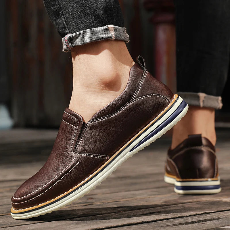 Clark Ridge Leather Sneakers