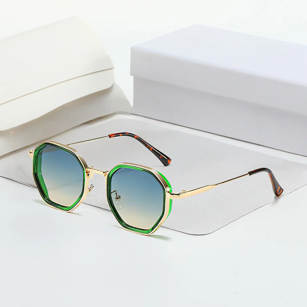 Loreta Ray Sunnies
