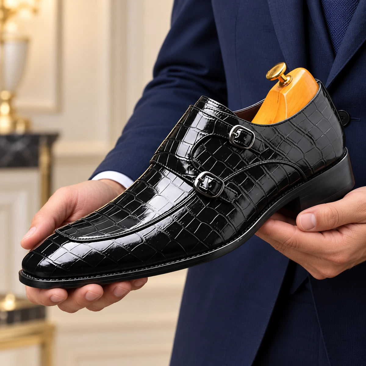 Cowhide Leather Shoes | Benedict Black 1 handheld