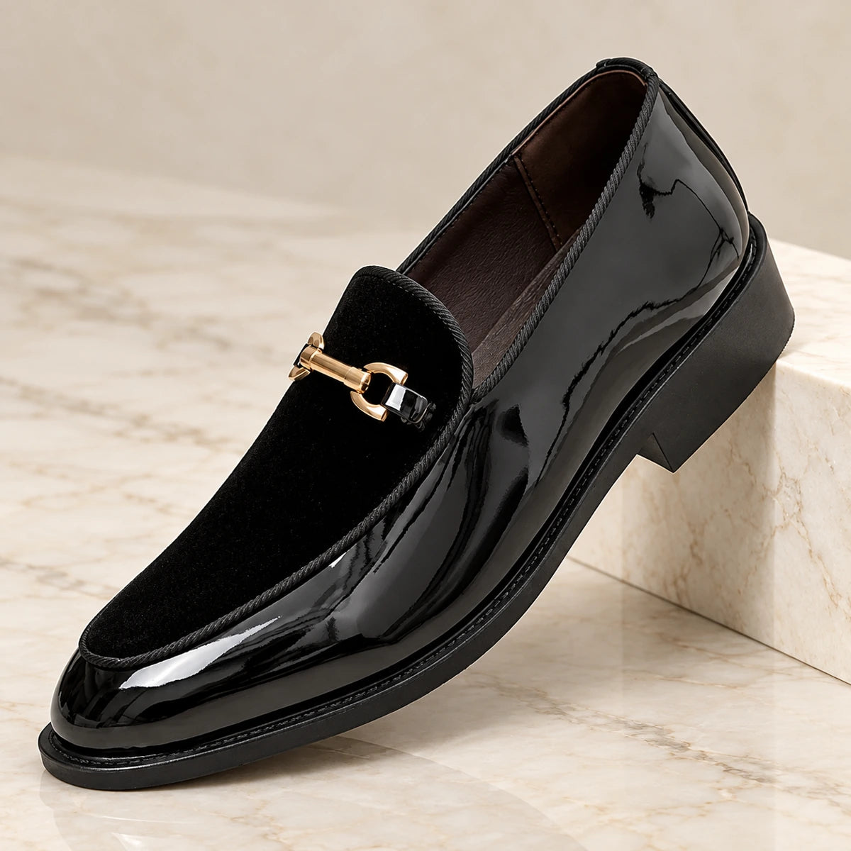 Hugh Loafers Black primary