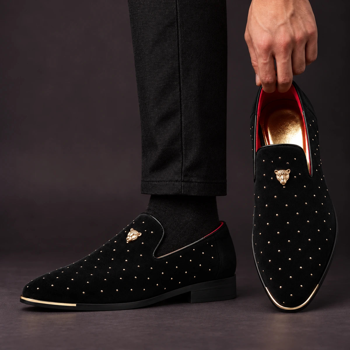 Leather Loafers | Casimir Black model handheld