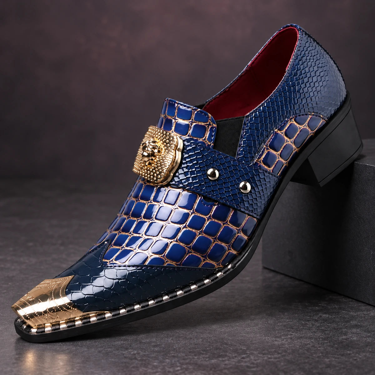 Leather Loafers | Nestor Blue diagonal pedestal