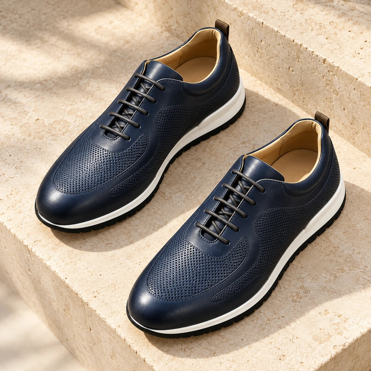 Oswin Sneakers Blue editorial