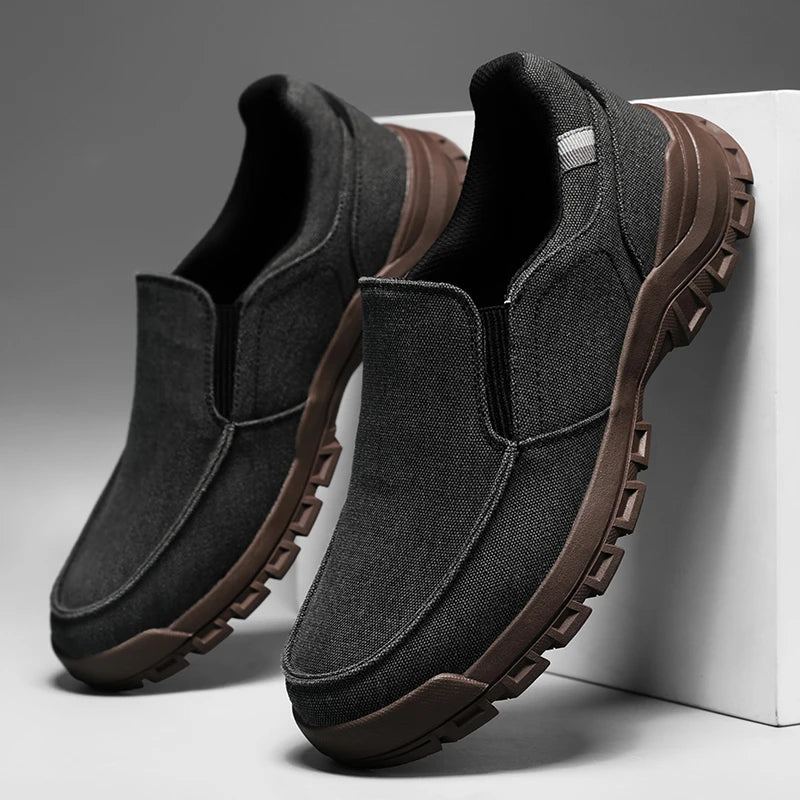 Aston Road Sneakers