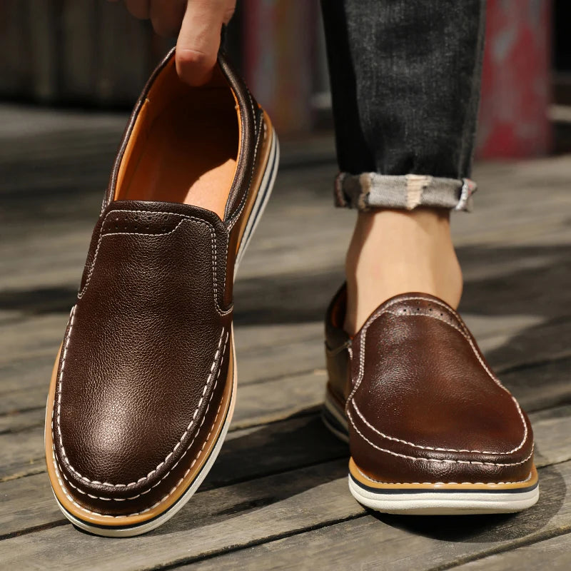 Clark Ridge Leather Sneakers