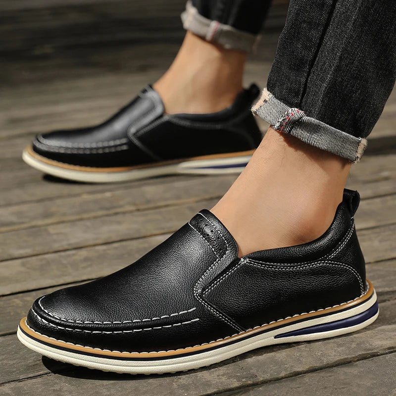 Clark Ridge Leather Sneakers