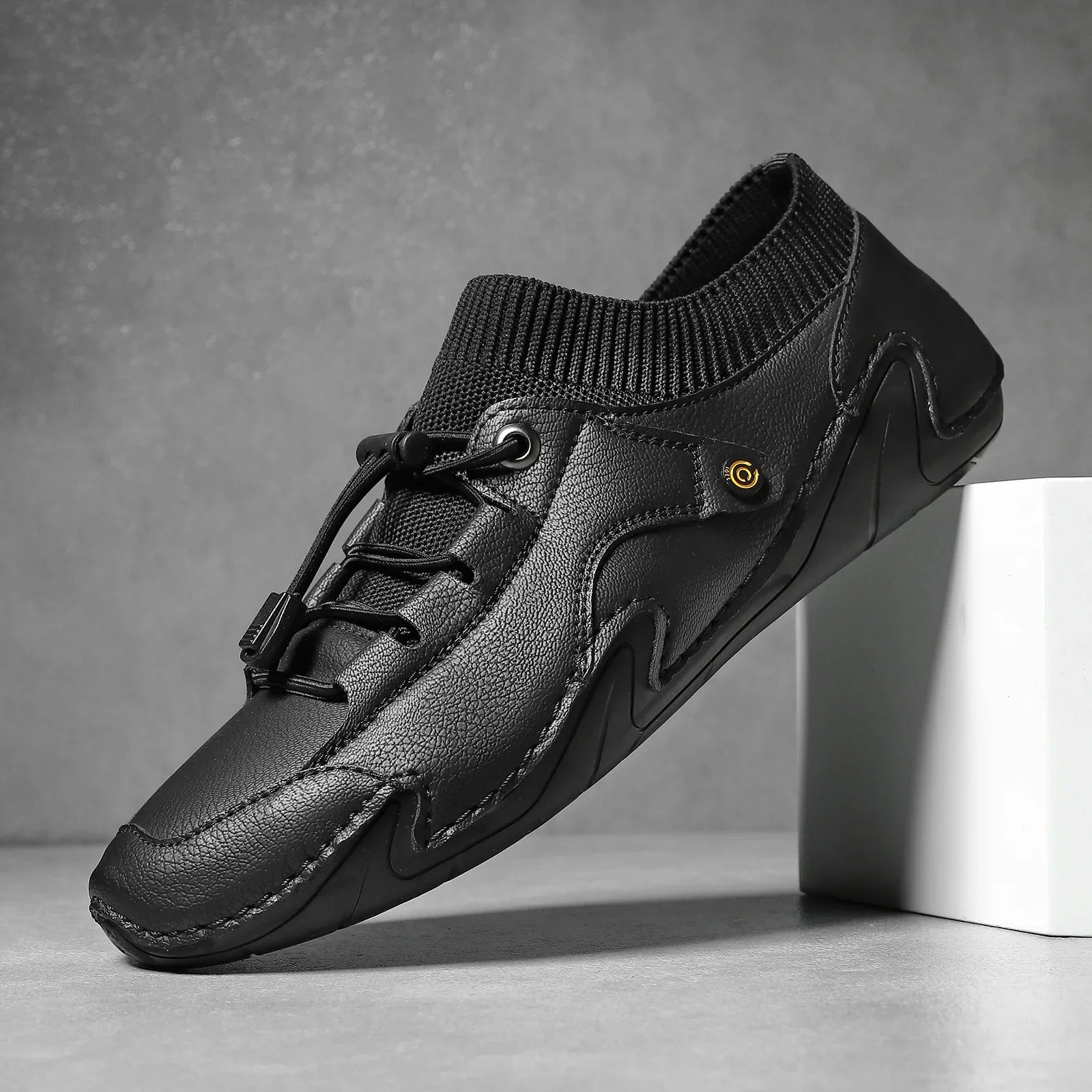 Altura Pace Sneakers