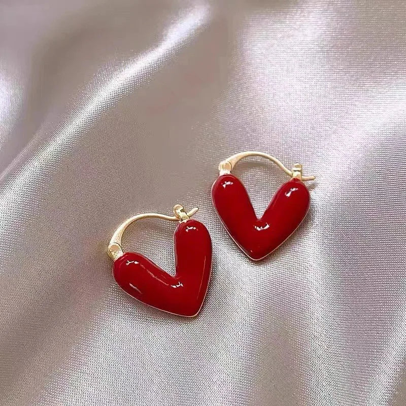 Amora Eterna Hoop Earrings