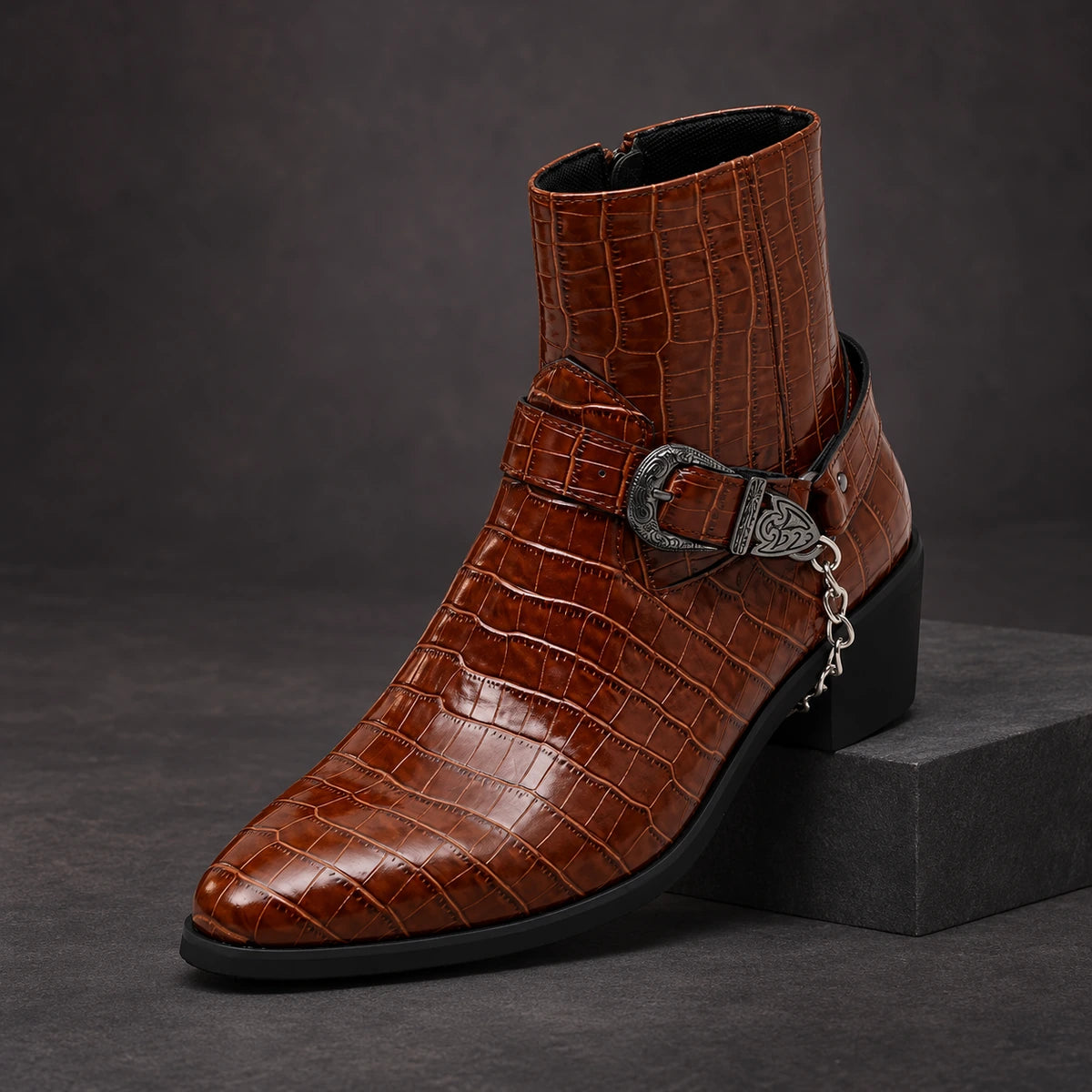 Leather Boots | Yannick Brown diagonal pedestal