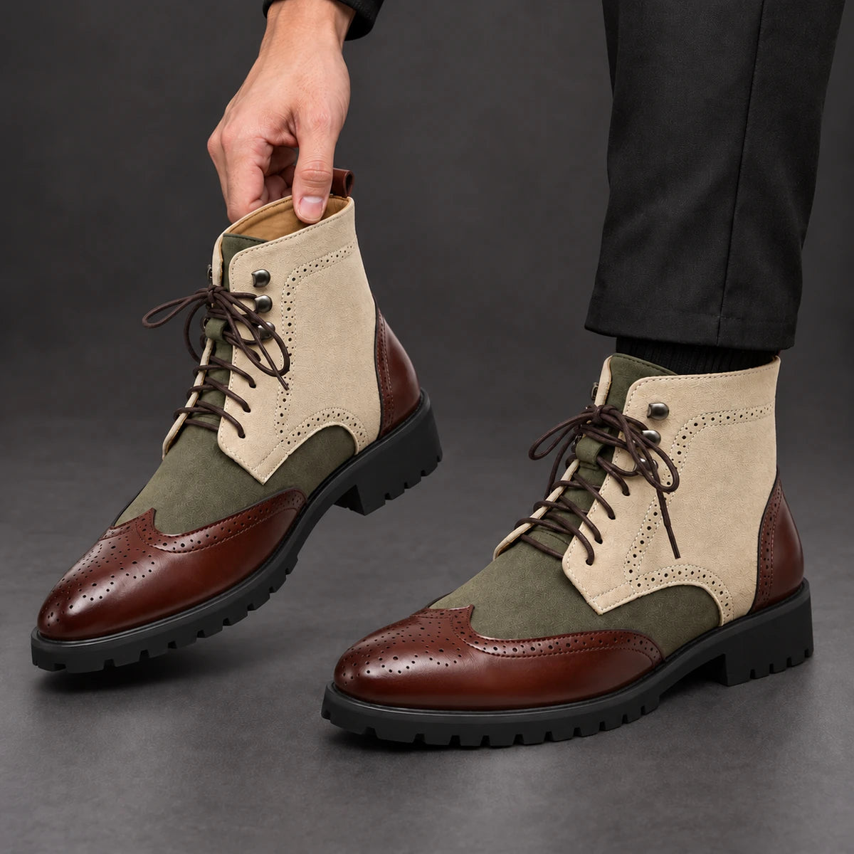 Leather Boots | Florian Brown model handheld