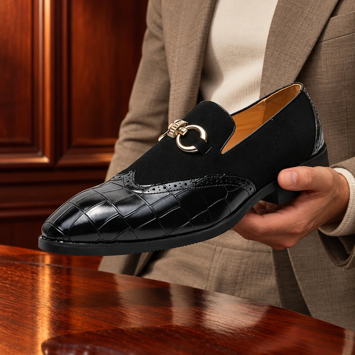 Leather Loafers | Killian Black handheld