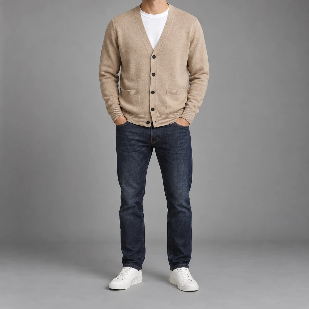 Knit Cardigan | Desmond Beige model