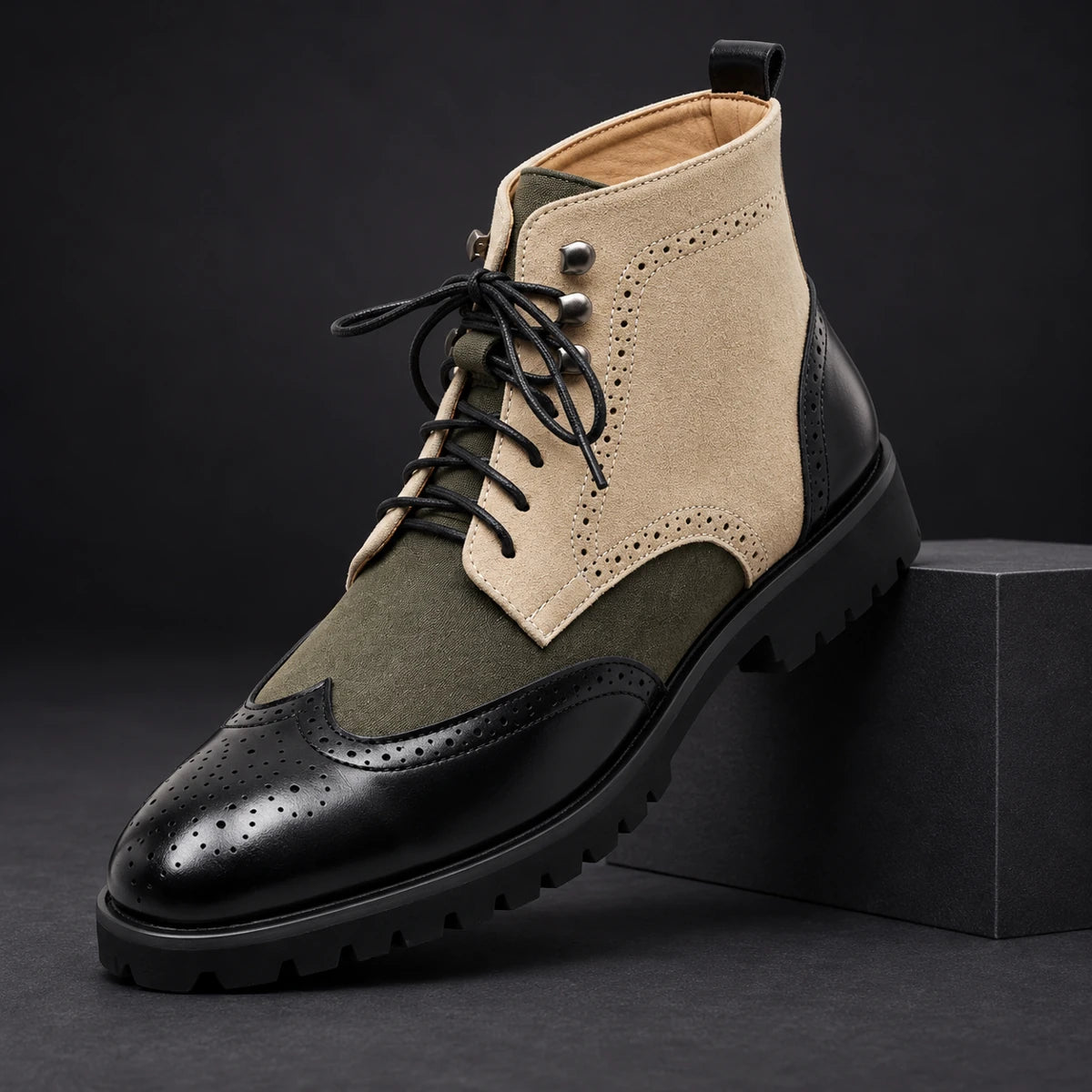 Leather Boots | Florian Black diagonal pedestal