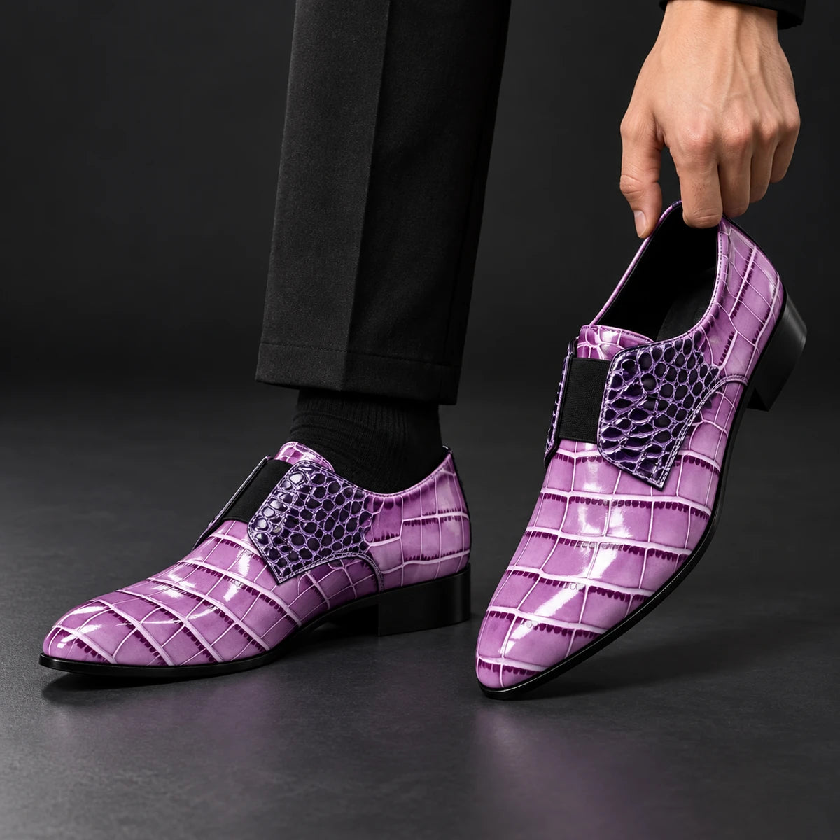 Leather Loafers | Lysander Purple model handheld