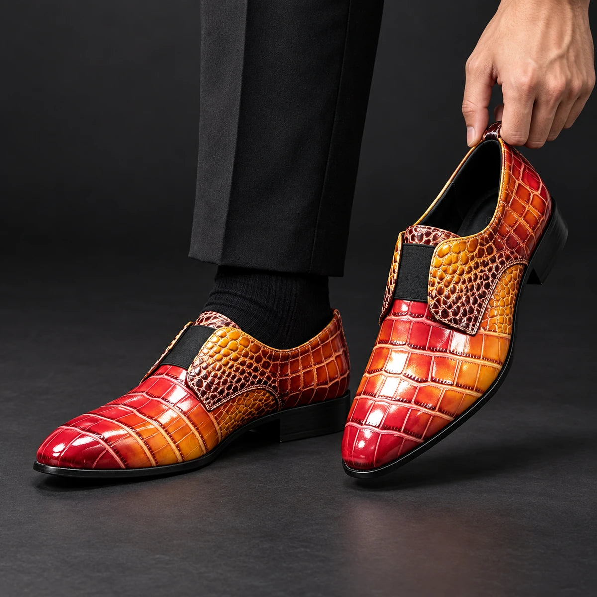 Leather Loafers | Lysander Red model handheld